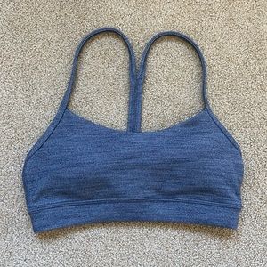 Lululemon Flow Y bra Nulu Light Support